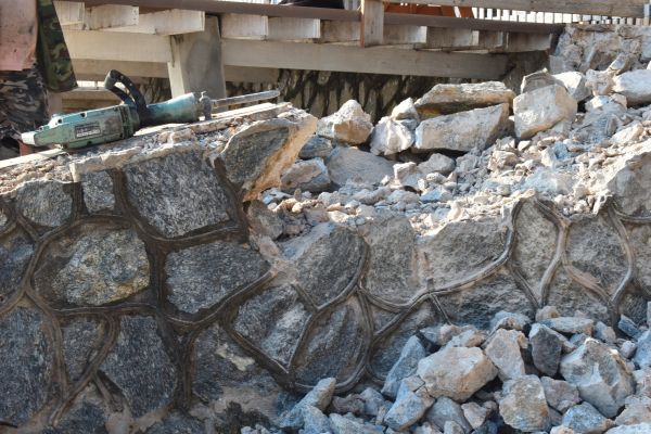 Retaining Wall Demolition Service